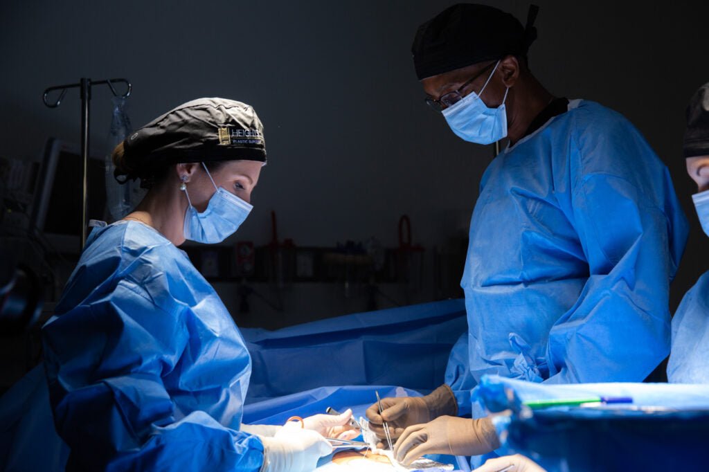 Recovery in  Liposuction and BBL Patients - THE BEAUTY ANATOMY